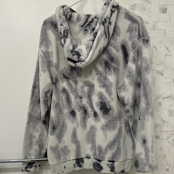 Fear Tie Dye Pullover Size M Silver (White Grey) - Picture 8 of 8